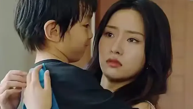 《一胎双宝，妈咪你马甲又掉了》：年度最爽！揭秘马甲文背后的女性力量与情感羁绊